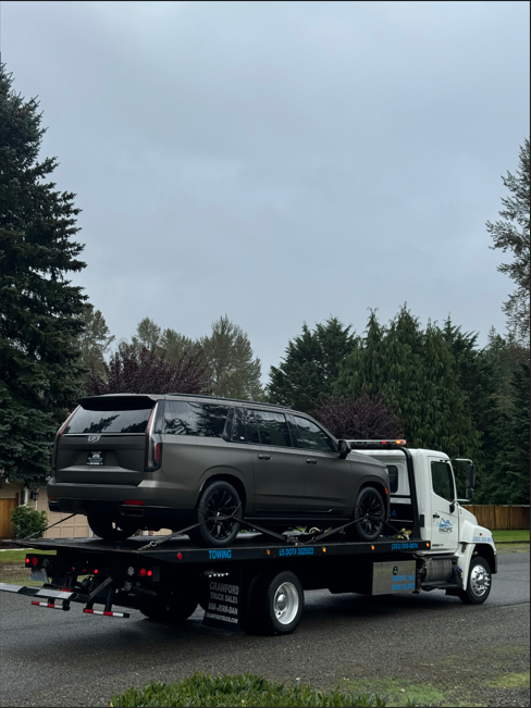 Pacific Towing recovery service in action